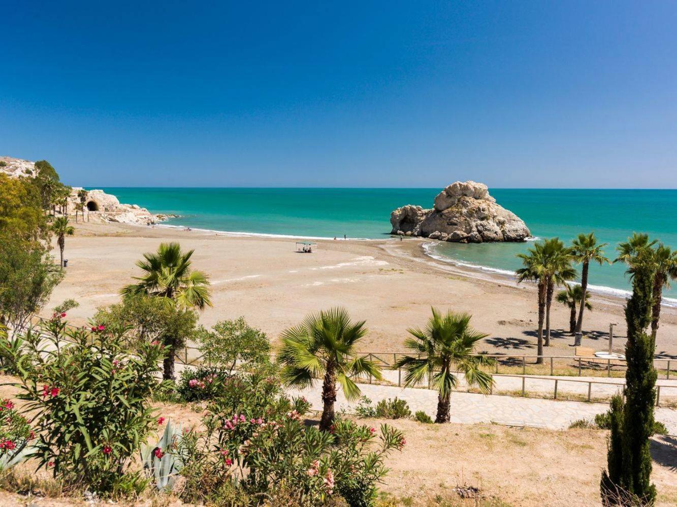 Apartamento Los Tres Soles Málaga Eksteriør billede