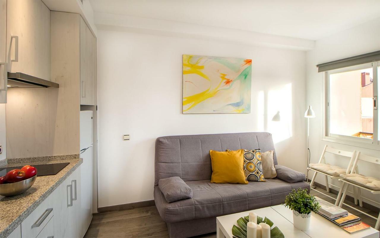 Apartamento Los Tres Soles Málaga Eksteriør billede