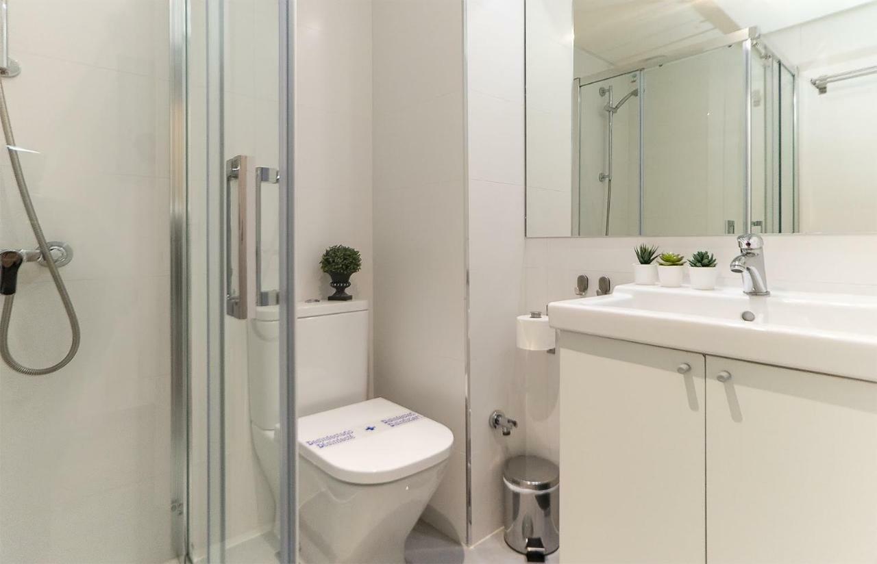 Apartamento Los Tres Soles Málaga Eksteriør billede